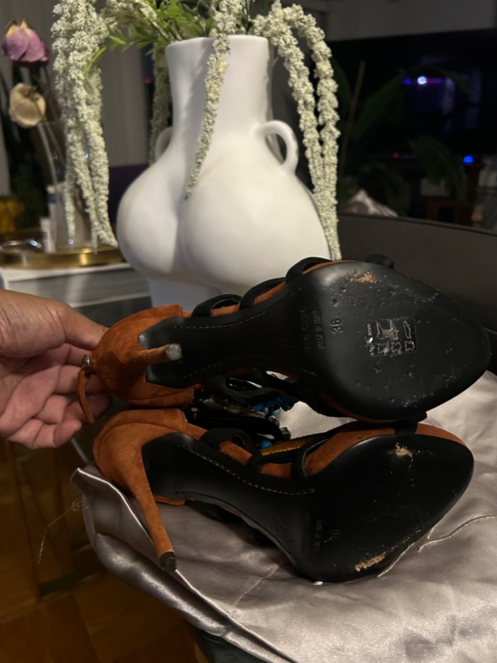 Giuseppe Zanotti Coline Beaded Shell - Picture 9 of 15